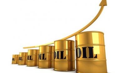 Dầu lên cao nhất trong gần 3 năm