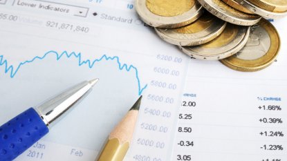 Dầu WTI vượt mốc 80 USD/thùng, dầu Brent tiến gần 84 USD/thùng